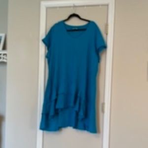 Plus Size 1x /2x Cottonways size 3 (like “Oh My Gauze”) Andrea Hi-Lo Tunic